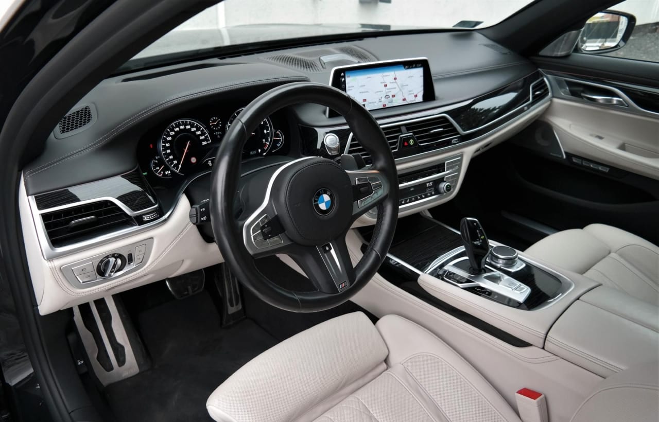 Zdjęcie oferty BMW Seria 7 nr. 15