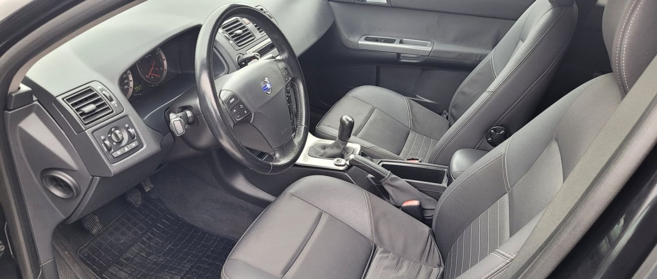 Zdjęcie oferty Volvo V50 nr. 4