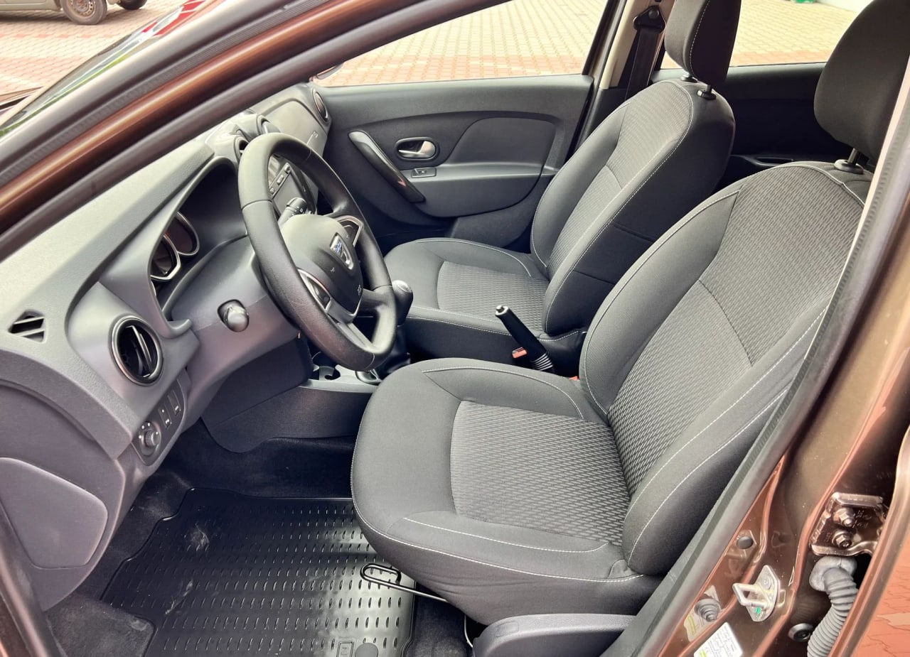 Zdjęcie oferty Dacia Logan nr. 18
