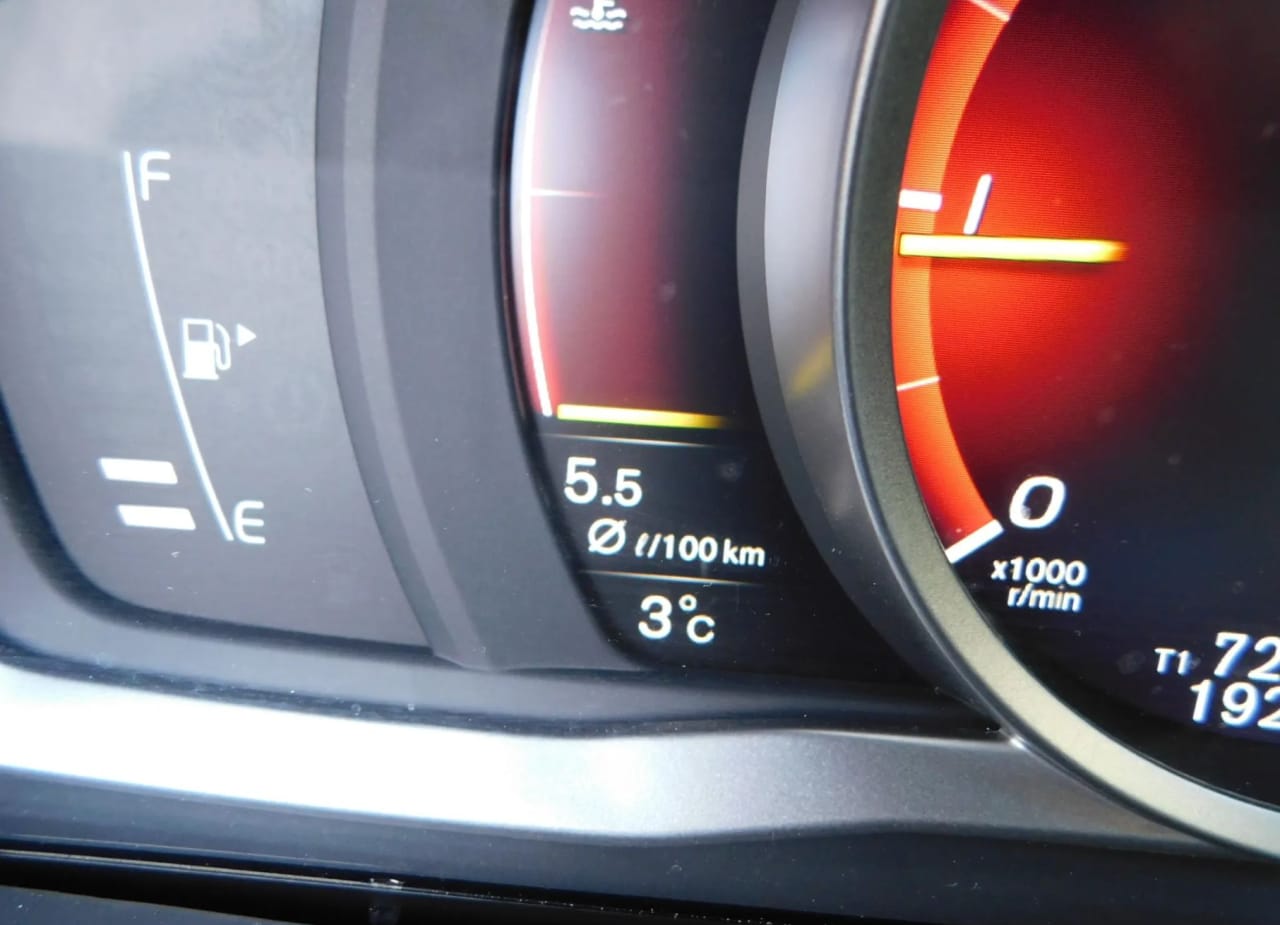 Zdjęcie oferty Volvo V60 nr. 17
