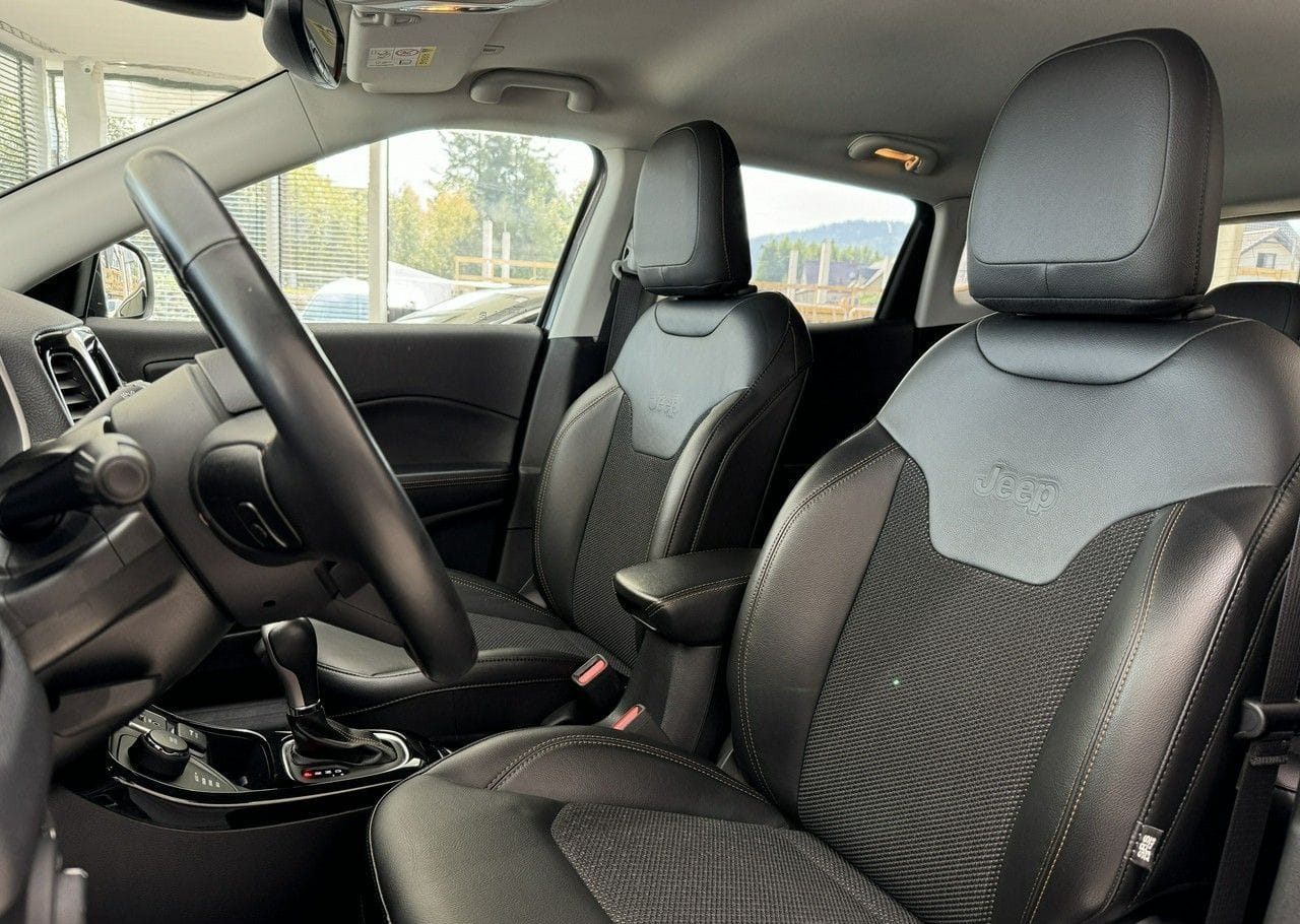 Zdjęcie oferty Jeep Compass nr. 12