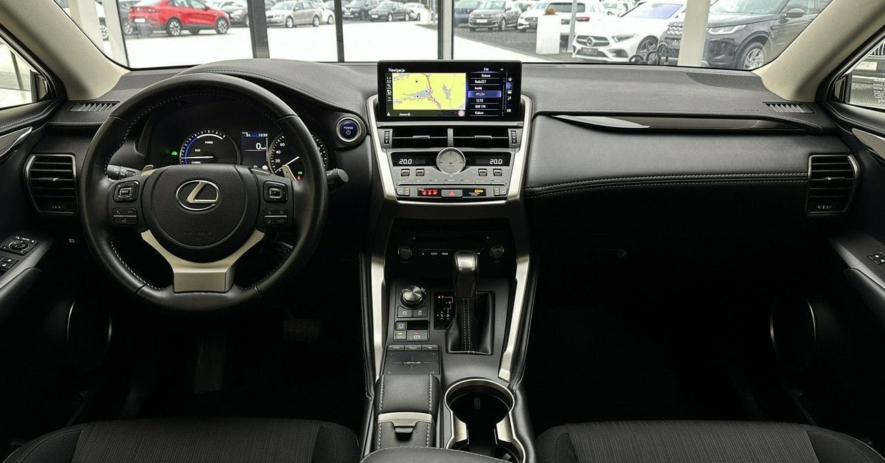 Zdjęcie oferty Lexus NX nr. 16