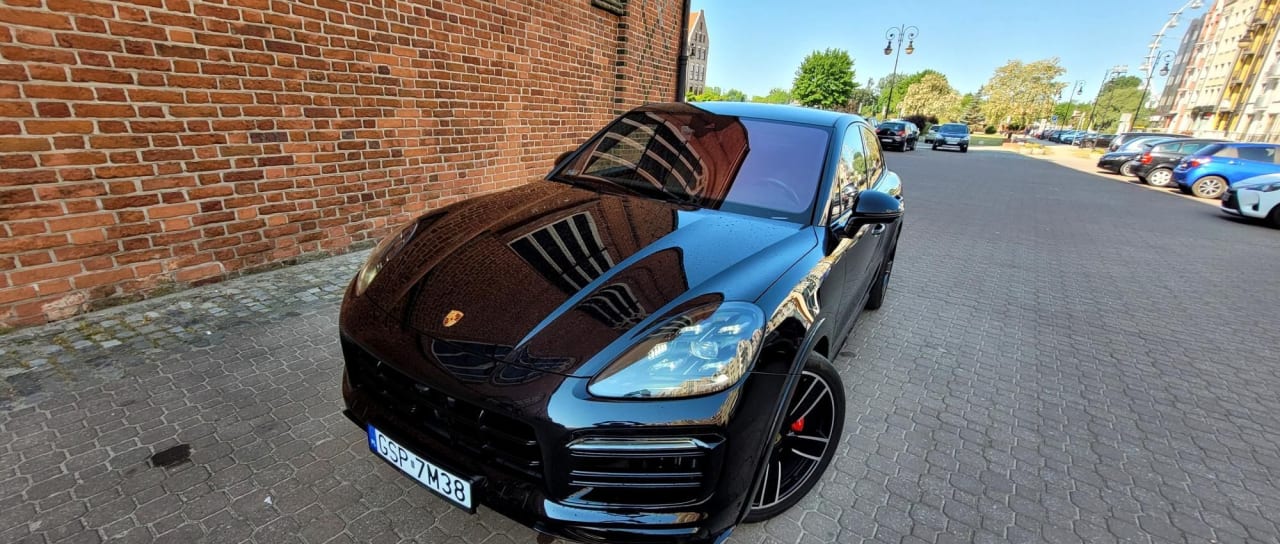 Zdjęcie oferty Porsche Cayenne nr. 37