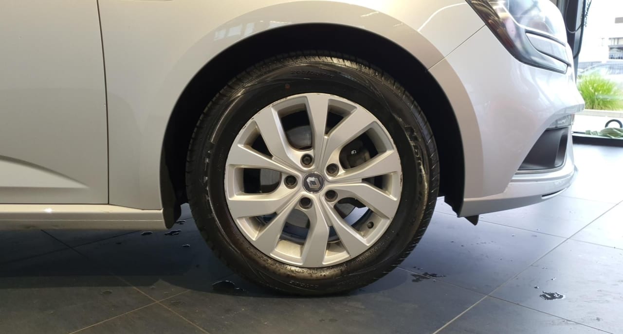 Zdjęcie oferty Renault Megane nr. 25
