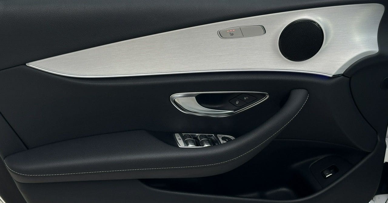 Zdjęcie oferty Mercedes-Benz Klasa E nr. 20