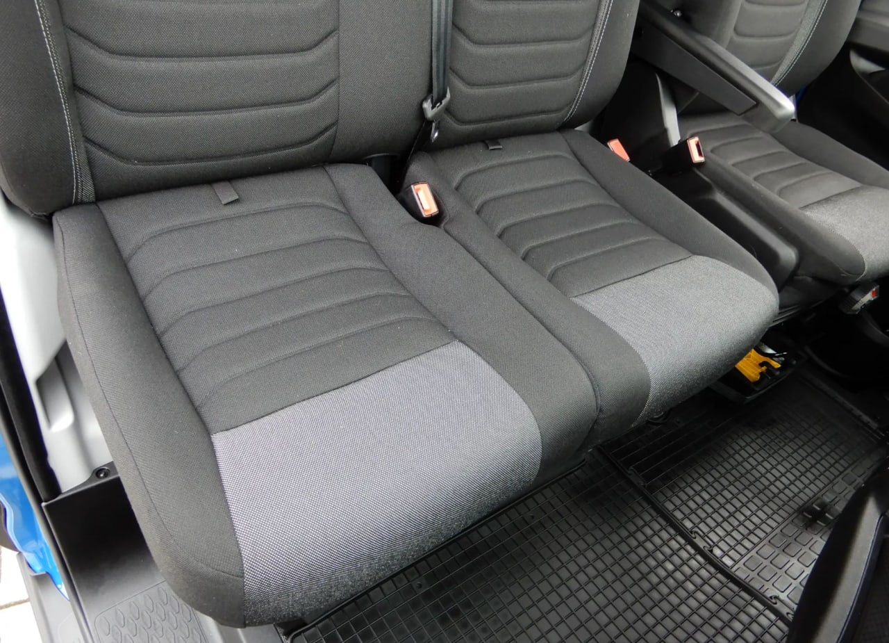 Zdjęcie oferty Iveco DAILY 35S18 Furgon Blaszak Long MAXI XXL 4.70 Dł. Cm H3-2150 mm WZMACNIANY GWARANCJA PRODUCENTA FABRYCZNIE NOWY DOSTEPNY nr. 30