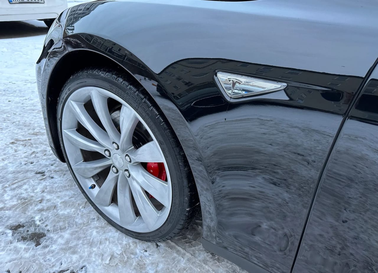 Zdjęcie oferty Tesla Model S nr. 8