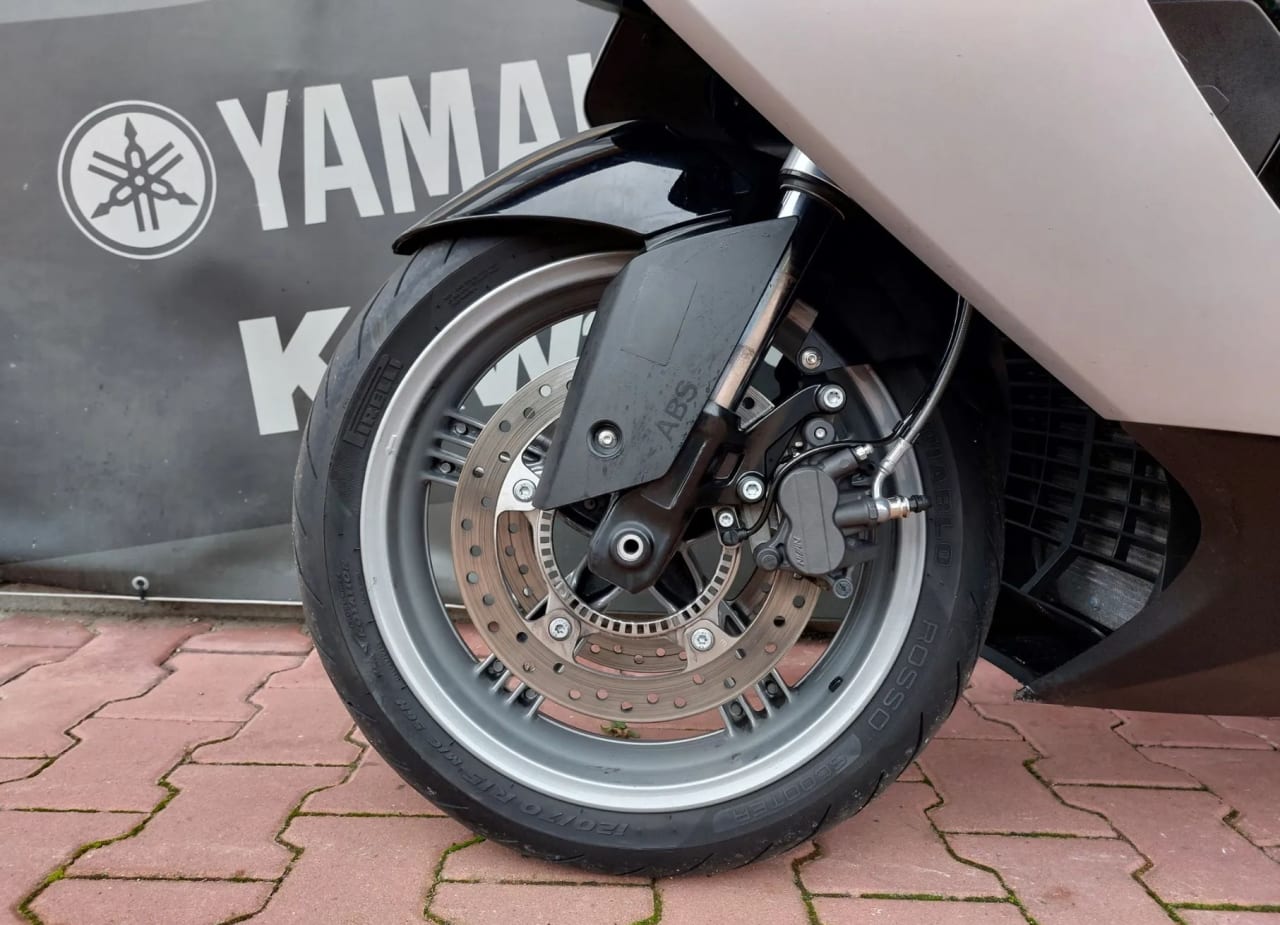Zdjęcie oferty BMW c650-gt nr. 18