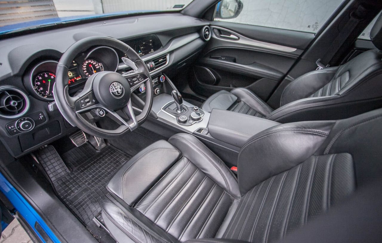 Zdjęcie oferty Alfa romeo Stelvio nr. 12