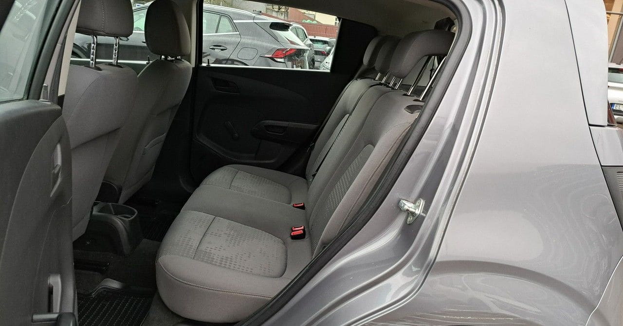 Zdjęcie oferty Chevrolet Aveo nr. 14