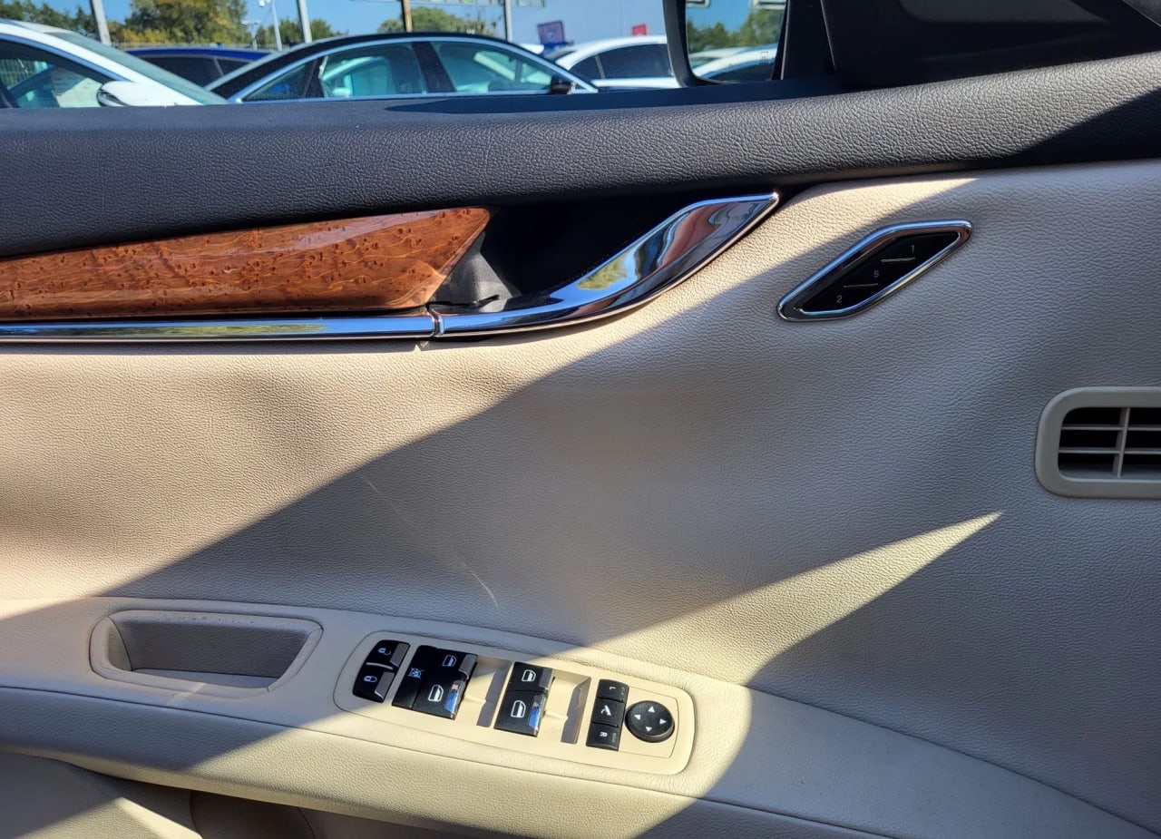 Zdjęcie oferty Maserati Quattroporte nr. 12