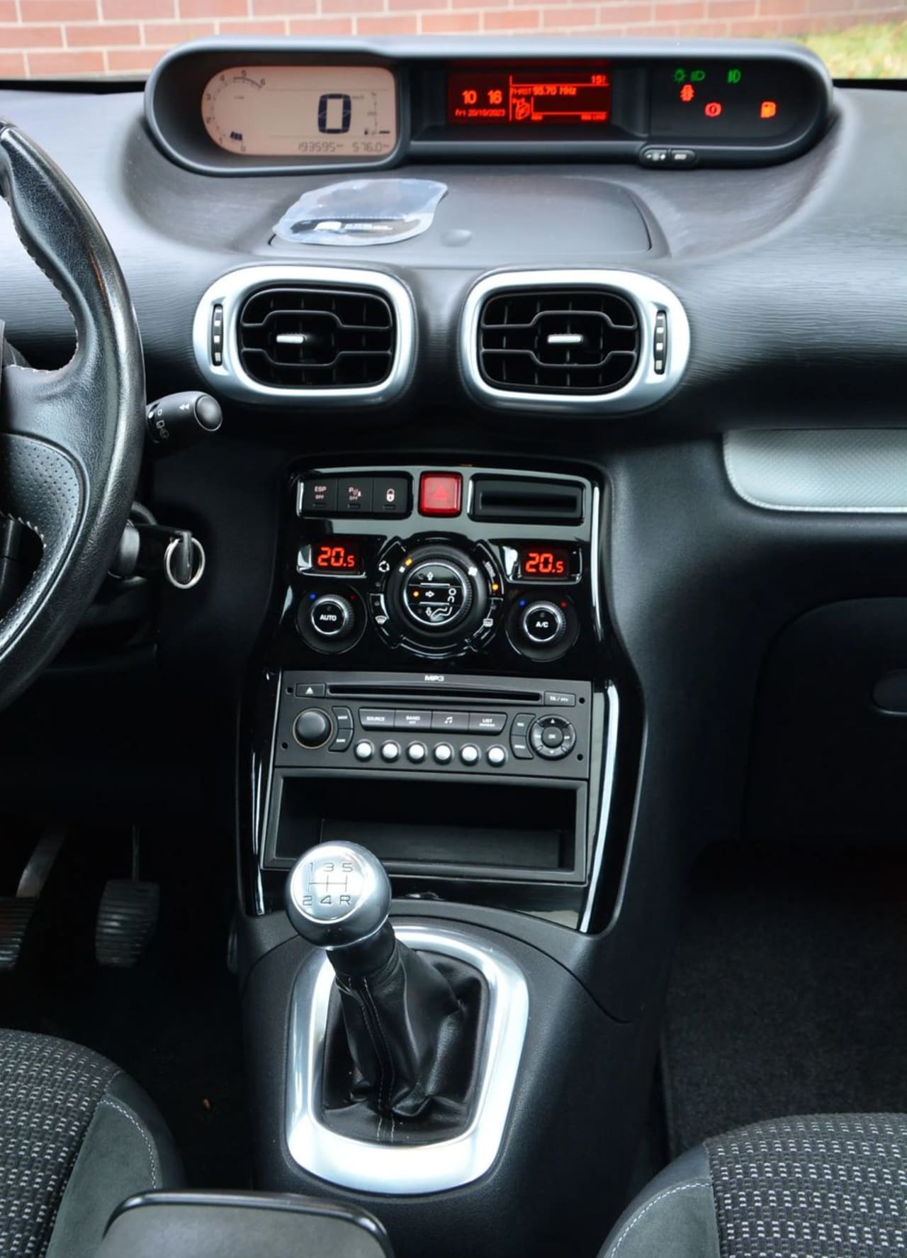 Zdjęcie oferty Citroen C3 Picasso nr. 26