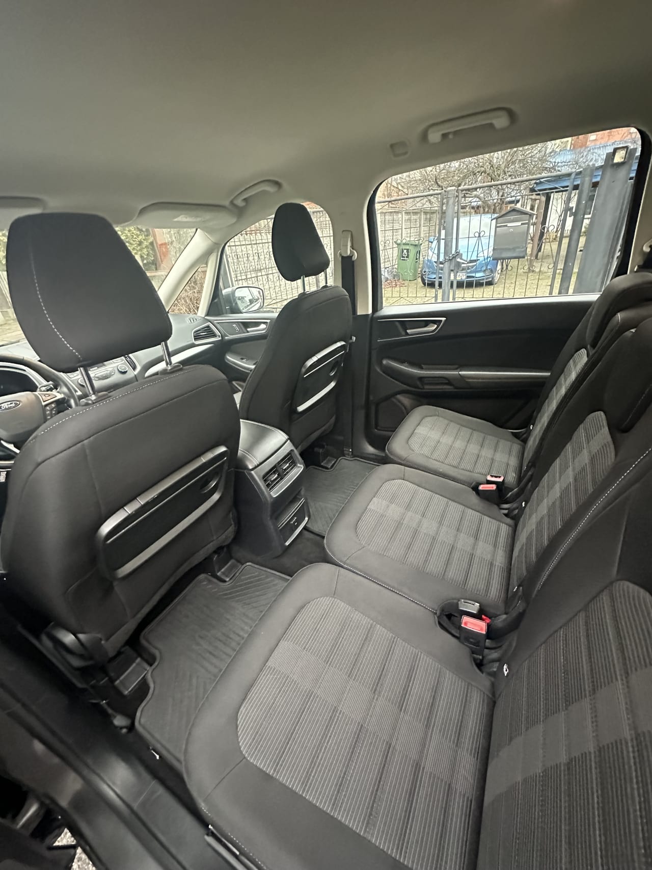 Zdjęcie oferty Ford Galaxy nr. 16