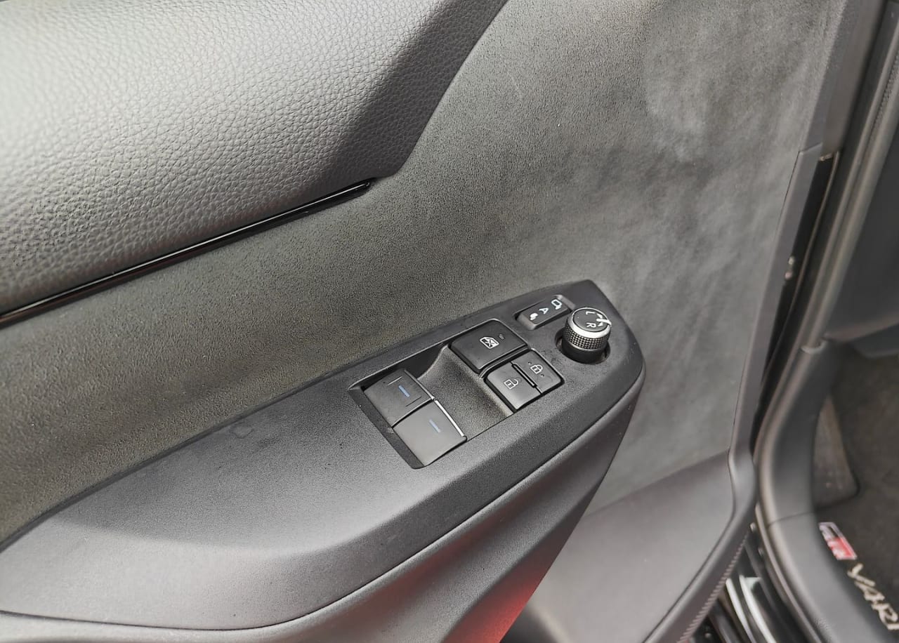 Zdjęcie oferty Toyota Yaris nr. 8