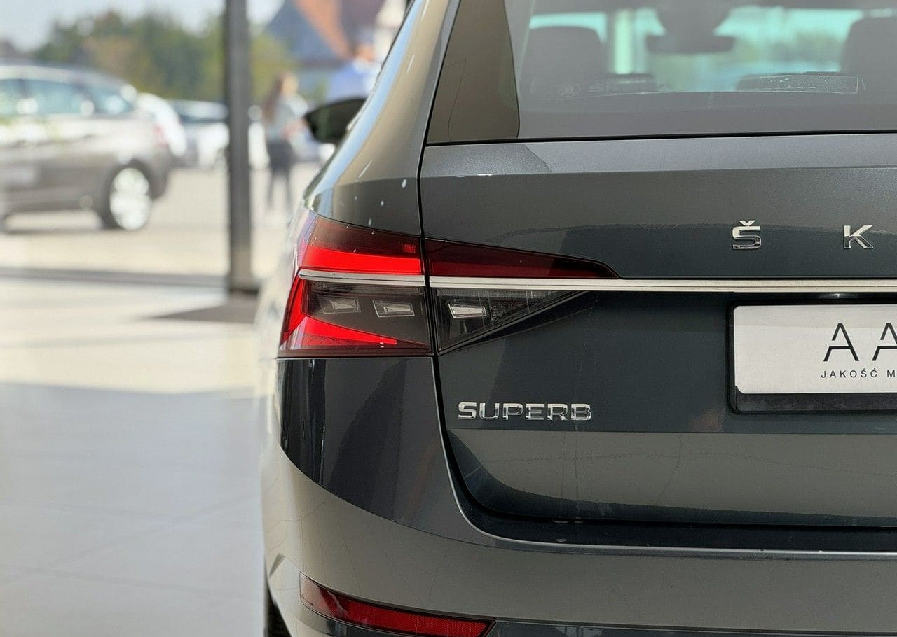 Zdjęcie oferty Skoda Superb nr. 38