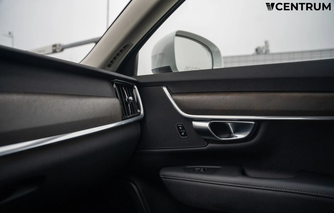 Zdjęcie oferty Volvo V90 Cross Country nr. 12