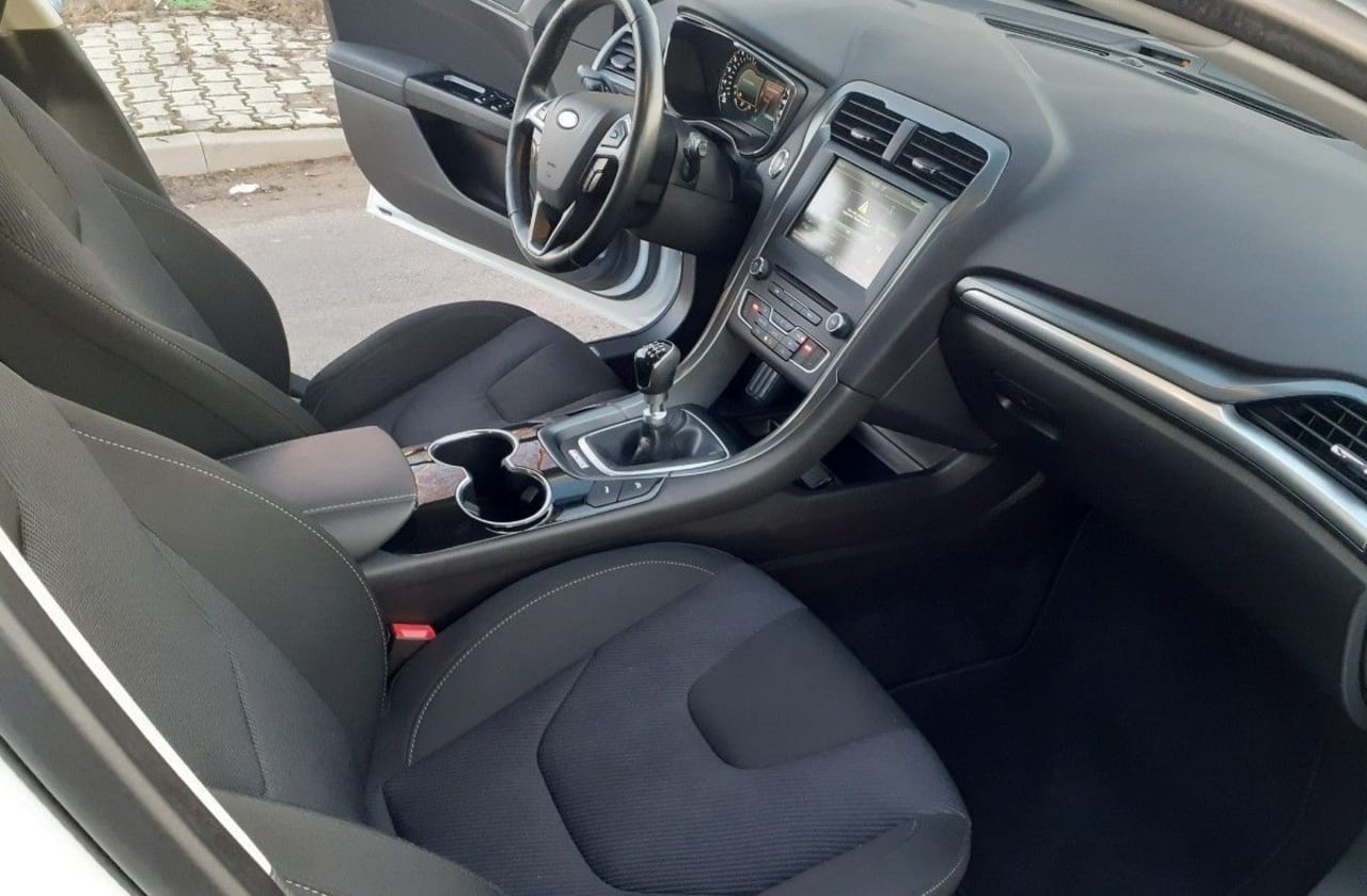 Zdjęcie oferty Ford Mondeo nr. 20