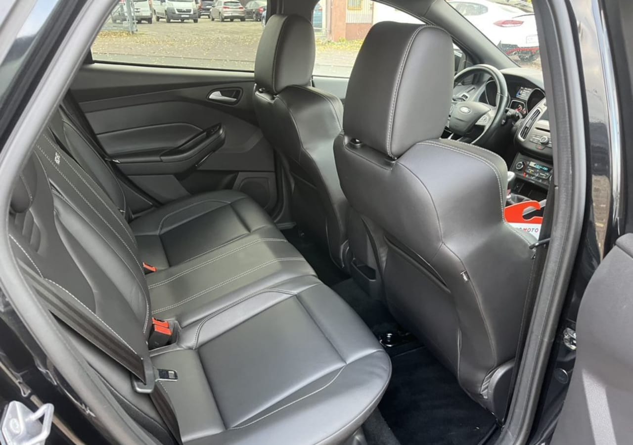 Zdjęcie oferty Ford Focus nr. 11