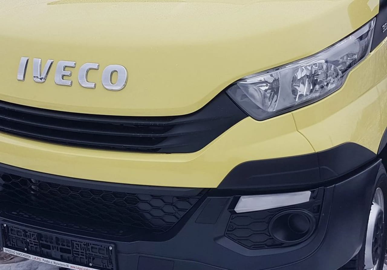Zdjęcie oferty Iveco Daily KONTENER 8EP 4,14x2,22x2,20 KLIMA MANUAL KRAJOWY nr. 33