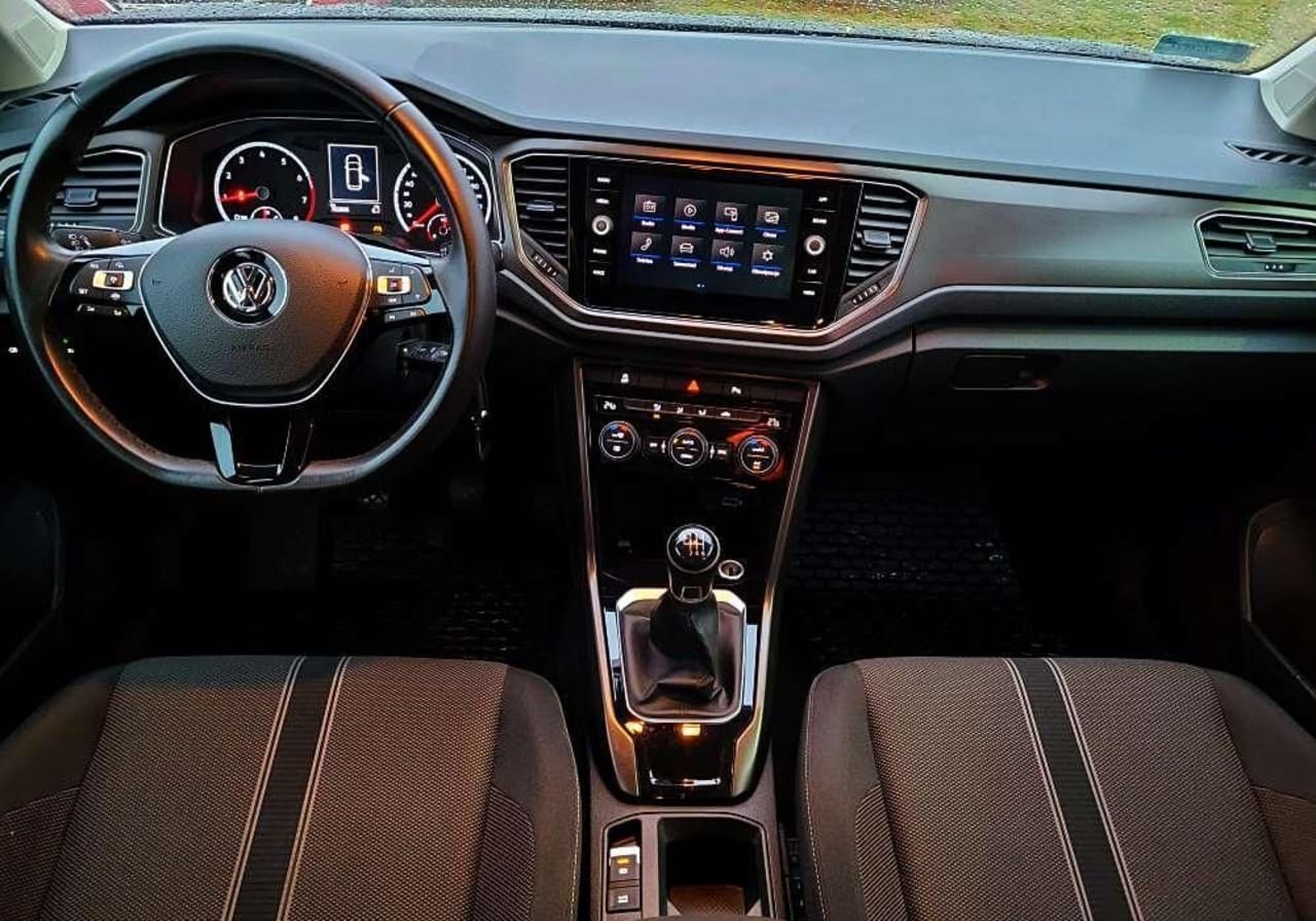 Zdjęcie oferty Volkswagen T-Roc nr. 20