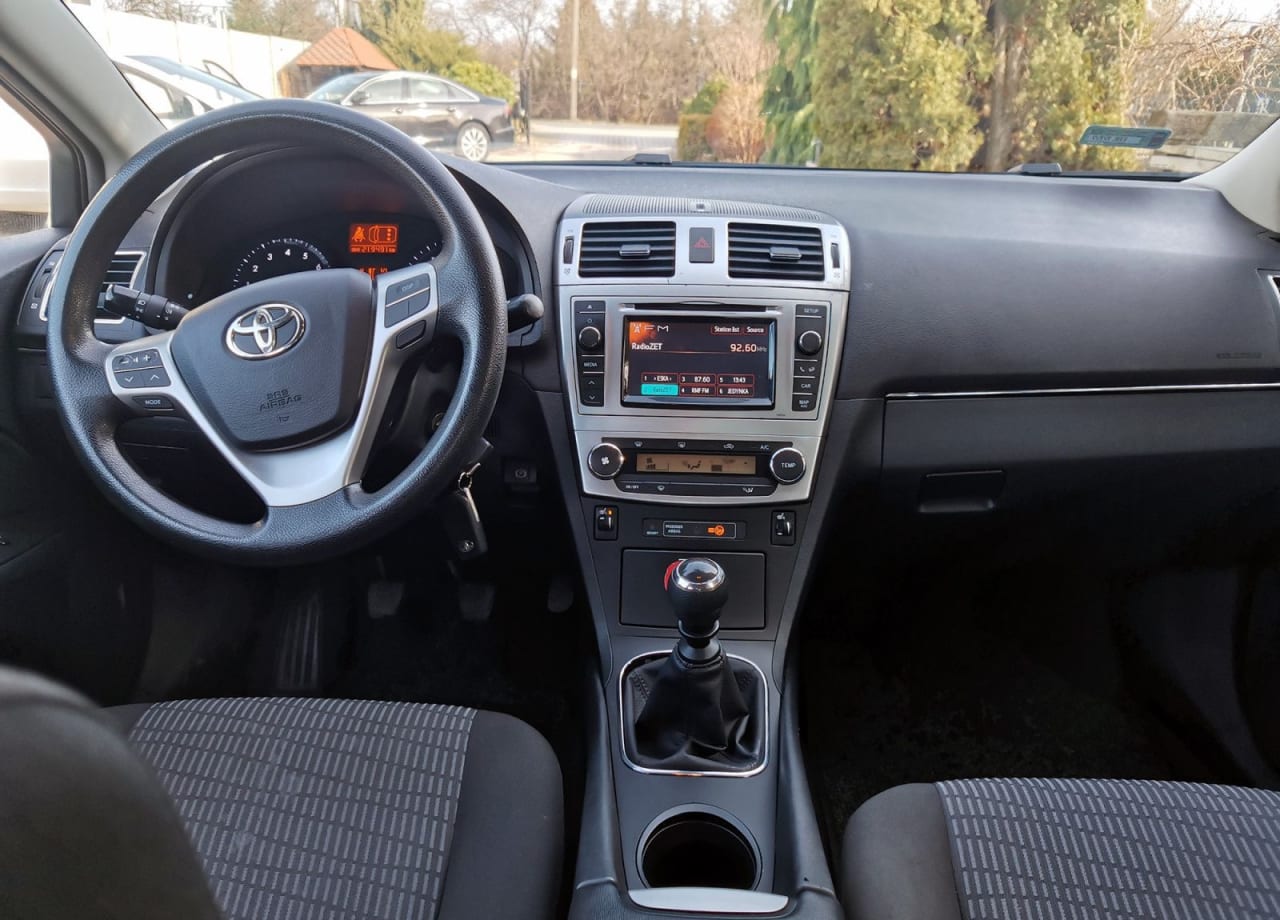 Zdjęcie oferty Toyota Avensis nr. 5