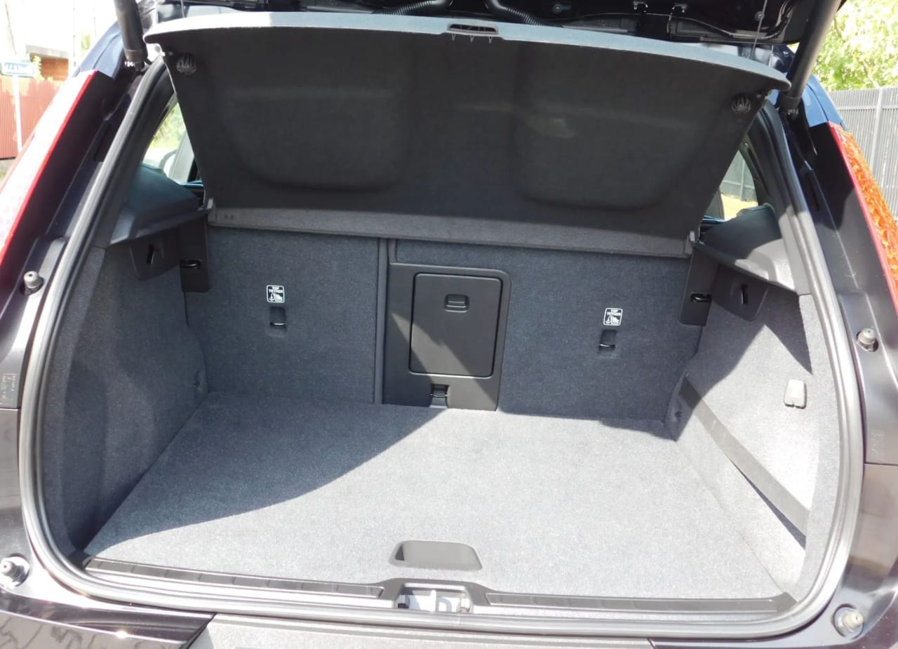 Zdjęcie oferty Volvo XC 40 nr. 17