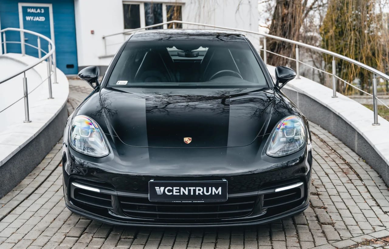 Zdjęcie oferty Porsche Panamera nr. 4