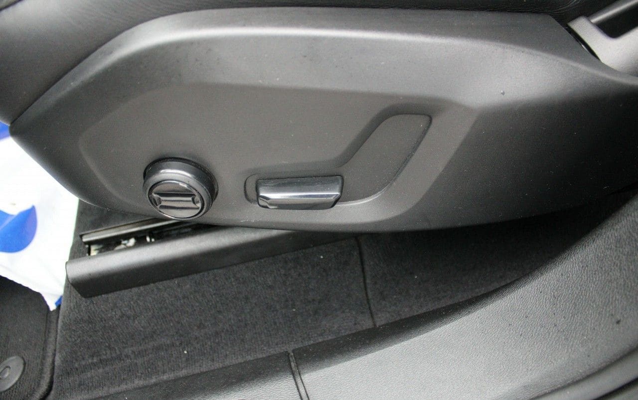 Zdjęcie oferty Volvo XC 60 nr. 21