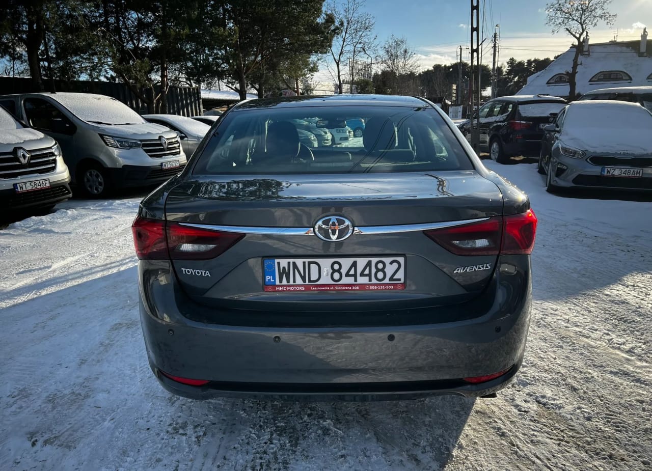 Zdjęcie oferty Toyota Avensis nr. 9