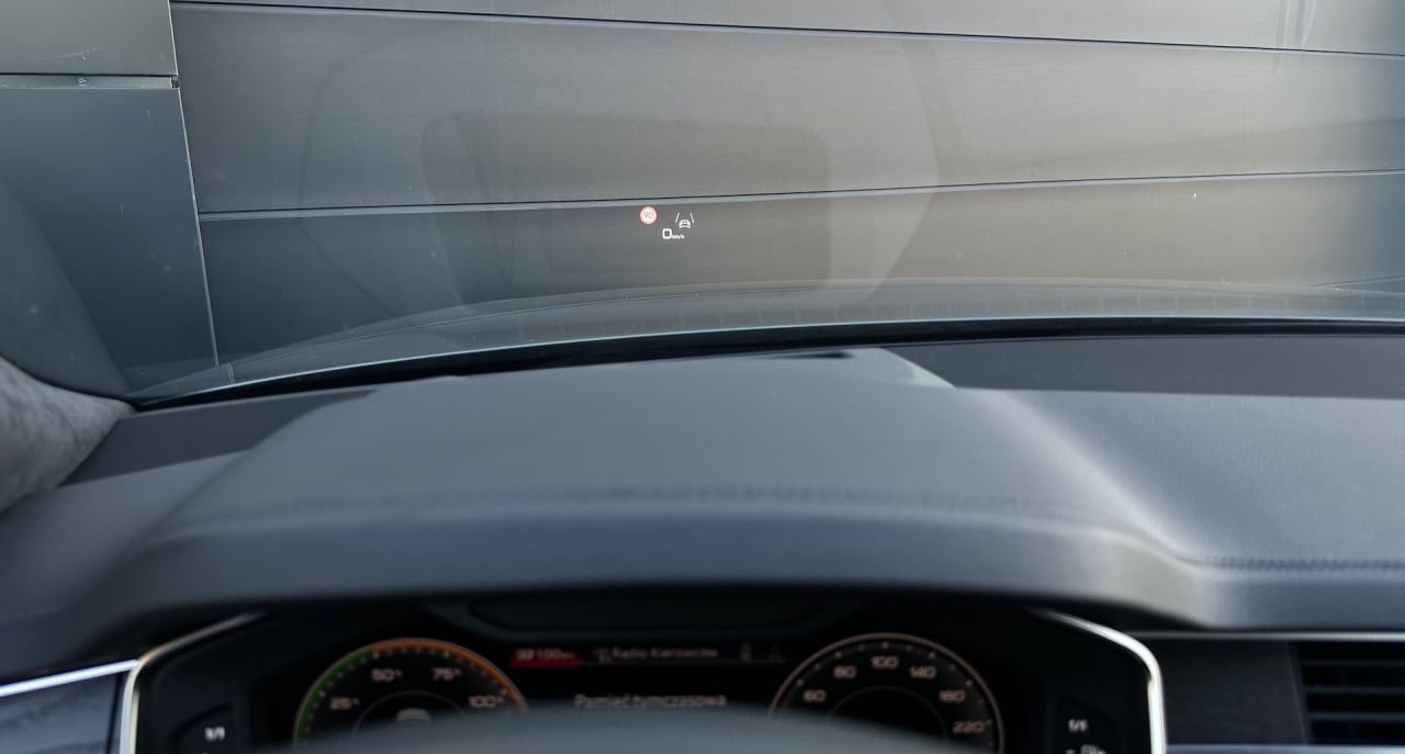 Zdjęcie oferty Audi A8 nr. 21