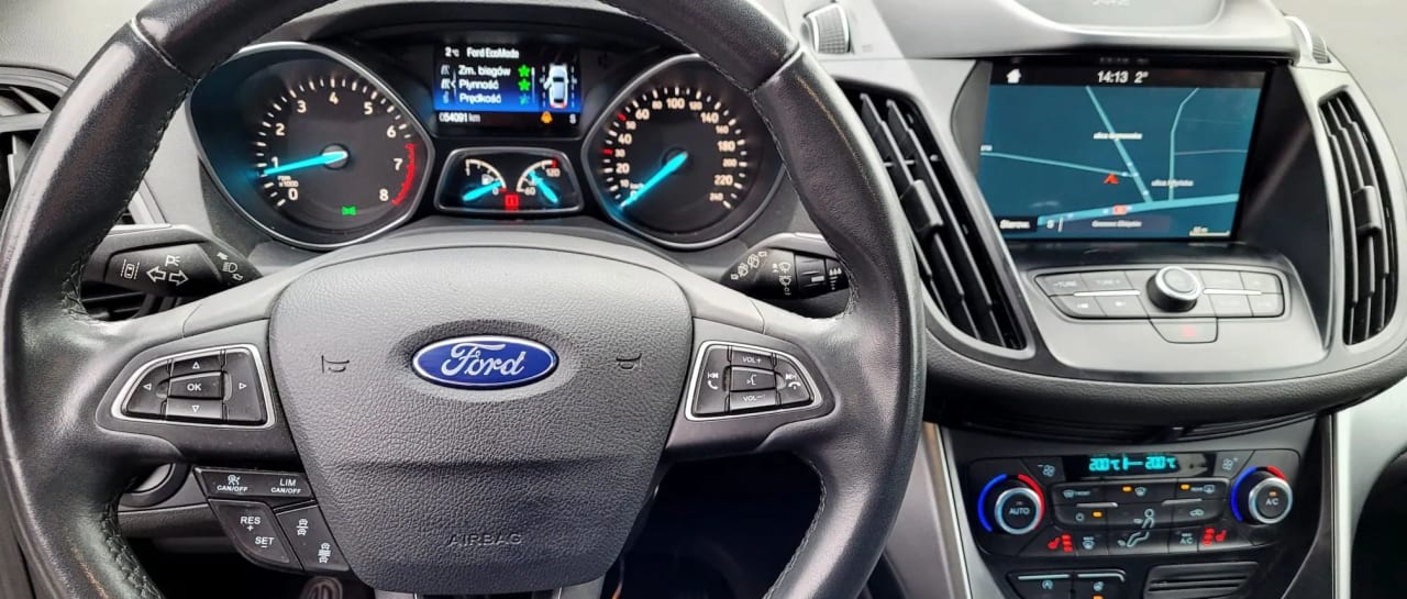 Zdjęcie oferty Ford Kuga nr. 15