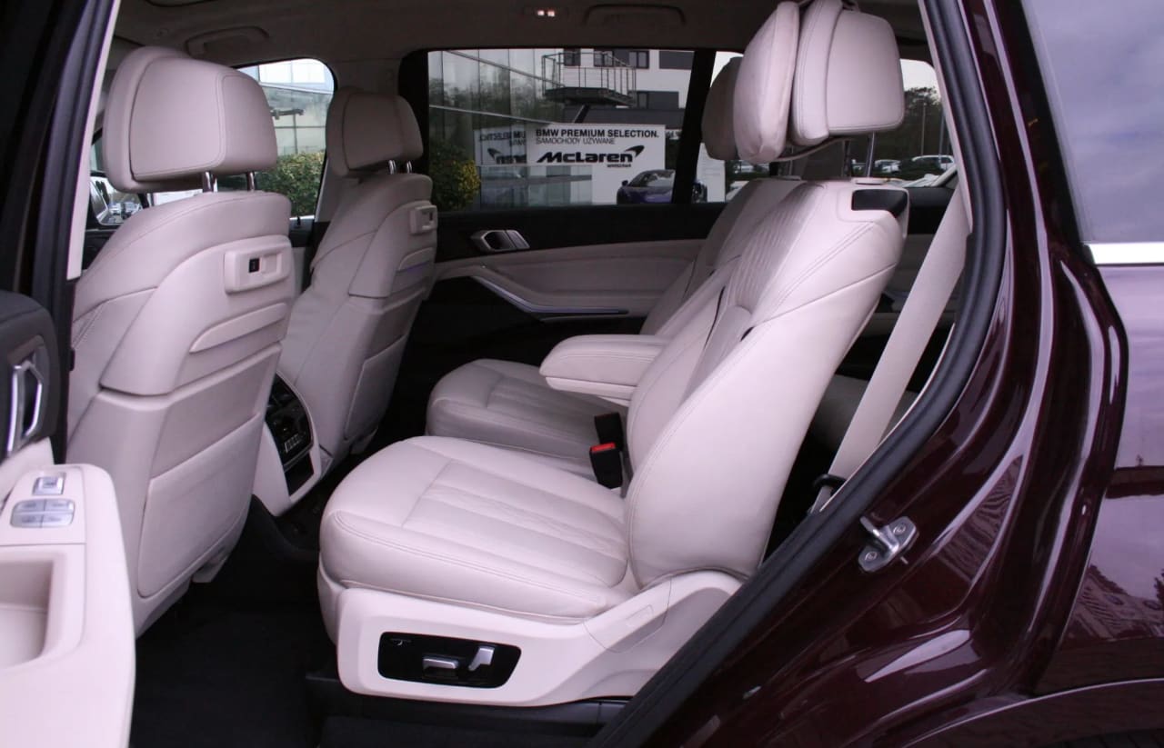 Zdjęcie oferty BMW X7 nr. 7