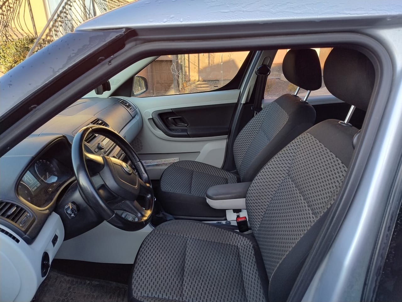 Zdjęcie oferty Skoda Roomster nr. 8