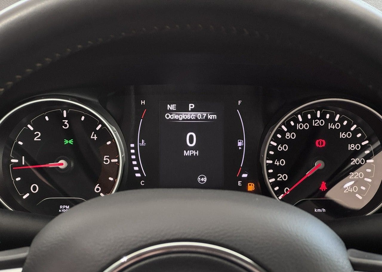 Zdjęcie oferty Jeep Compass nr. 18
