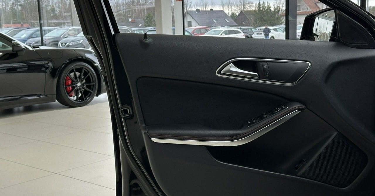 Zdjęcie oferty Mercedes-Benz GLA nr. 12