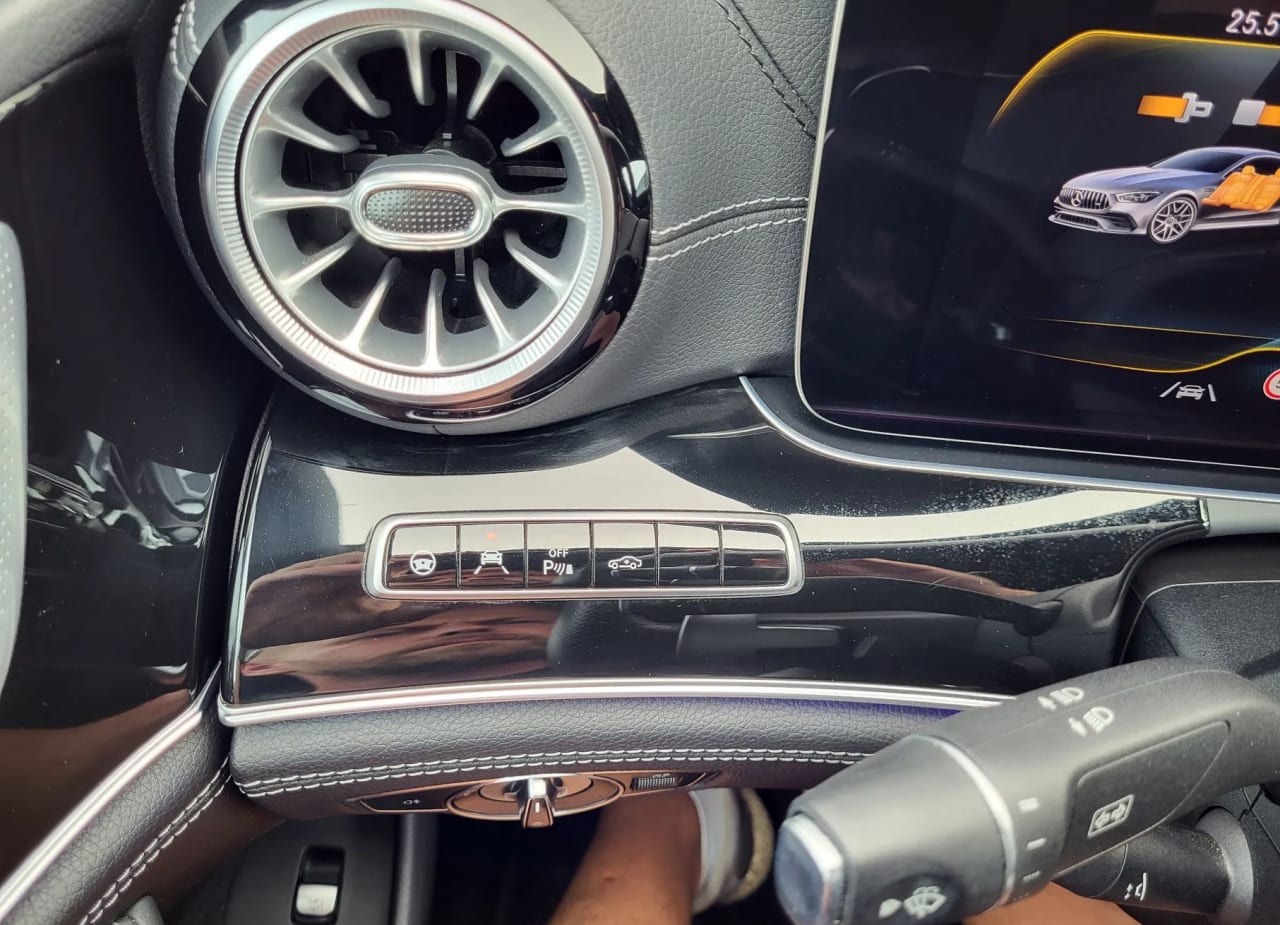 Zdjęcie oferty Mercedes-Benz AMG GT nr. 14