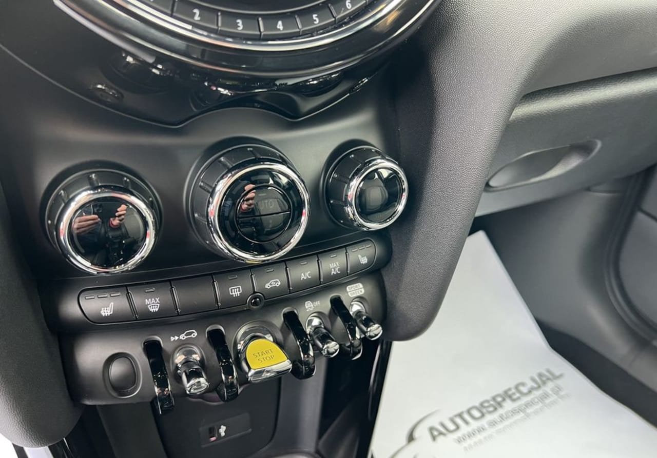 Zdjęcie oferty MINI Cooper nr. 18