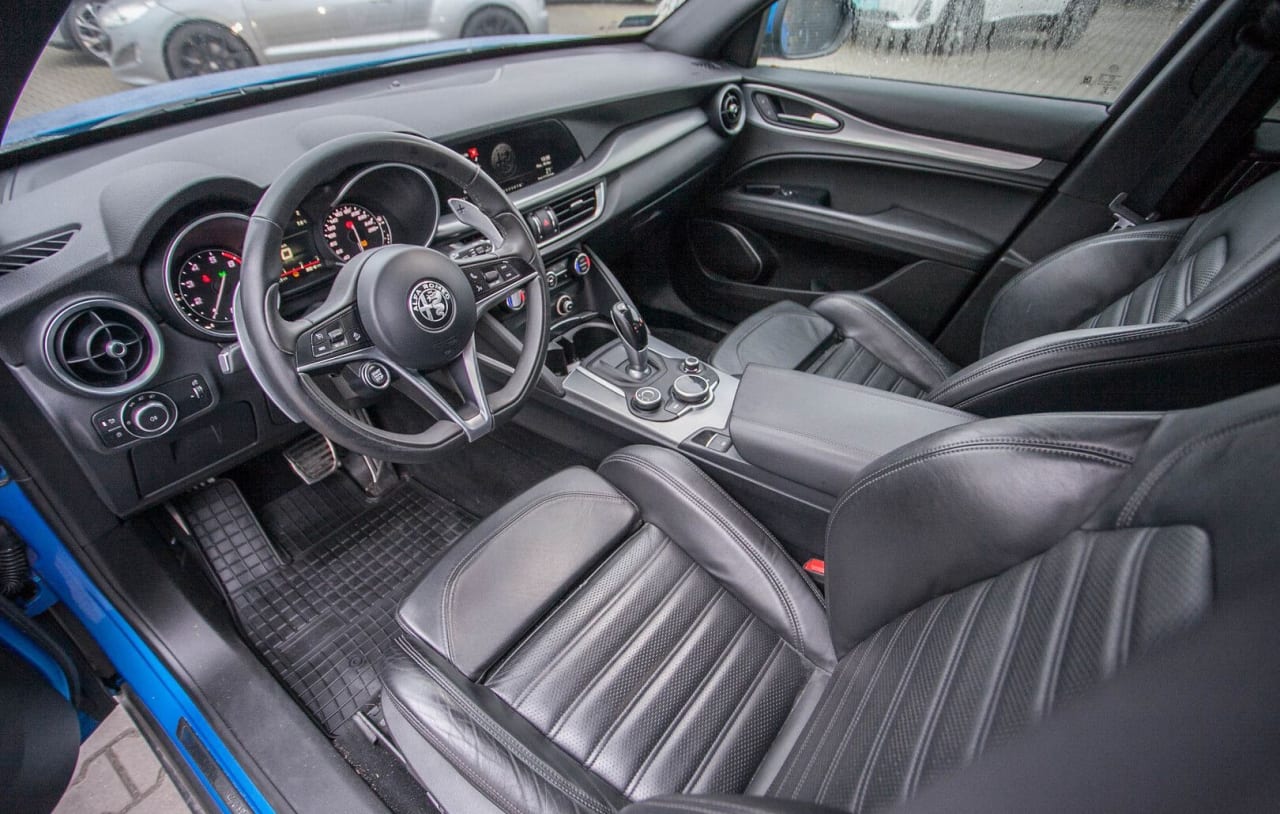 Zdjęcie oferty Alfa romeo Stelvio nr. 13