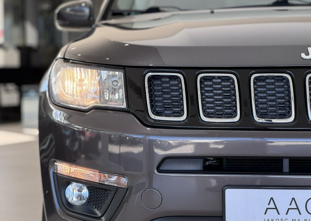 Zdjęcie oferty Jeep Compass nr. 39