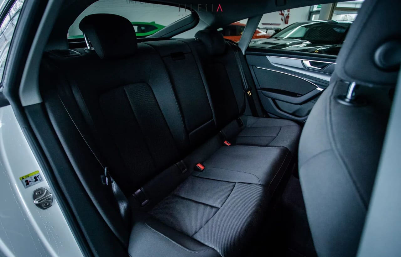 Zdjęcie oferty Audi A7 nr. 25