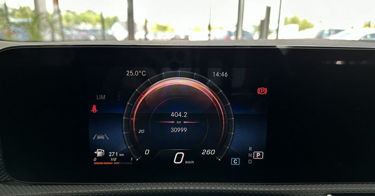 Zdjęcie oferty Mercedes-Benz CLA nr. 13