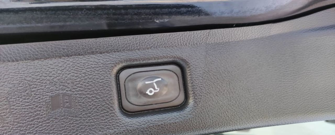 Zdjęcie oferty Ford S-Max nr. 20