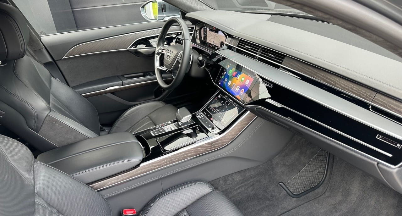 Zdjęcie oferty Audi A8 nr. 19