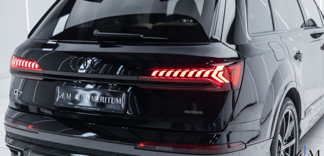 Zdjęcie oferty Audi Q7 nr. 8