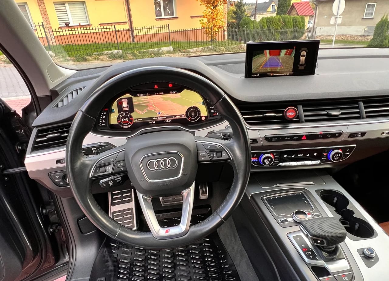 Zdjęcie oferty Audi Q7 nr. 30