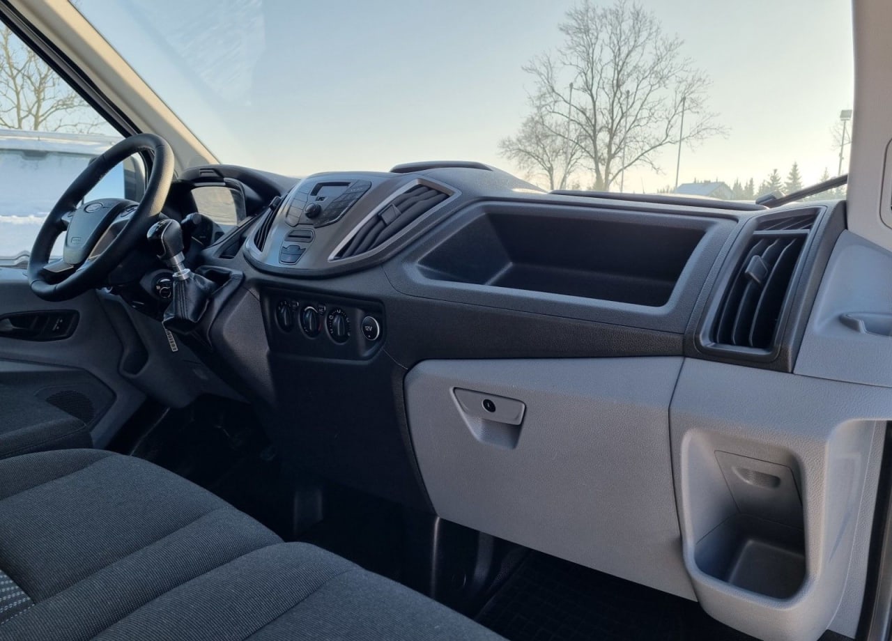 Zdjęcie oferty Ford Transit L3H2 *79999zł NETTO* Brygadówka 6 osób 2,0TdCi/131KM nr. 30