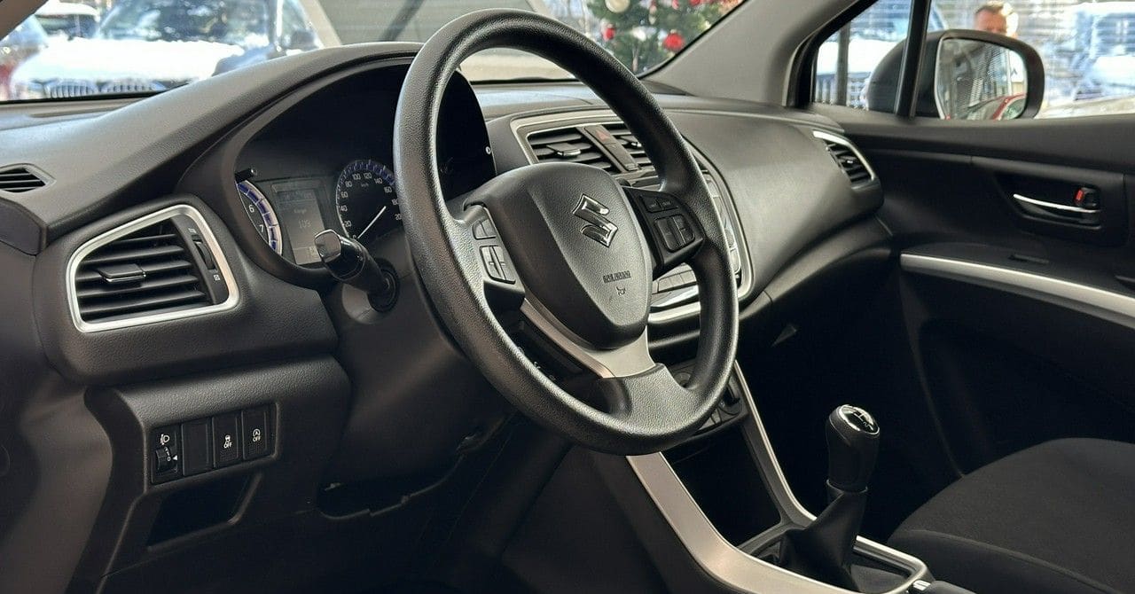Zdjęcie oferty Suzuki SX4 S-Cross nr. 21