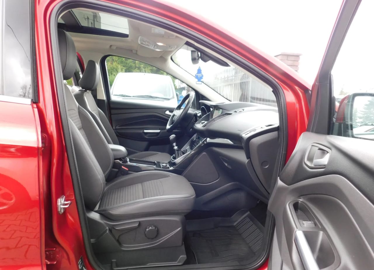 Zdjęcie oferty Ford Kuga nr. 12