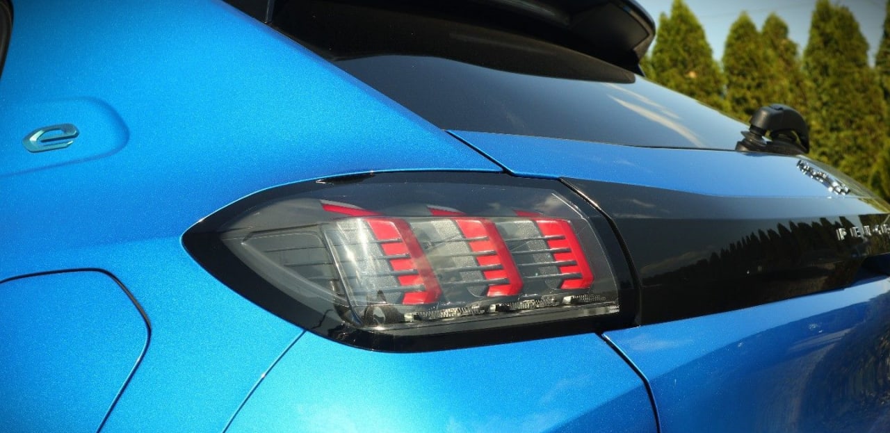 Zdjęcie oferty Peugeot 208 nr. 12