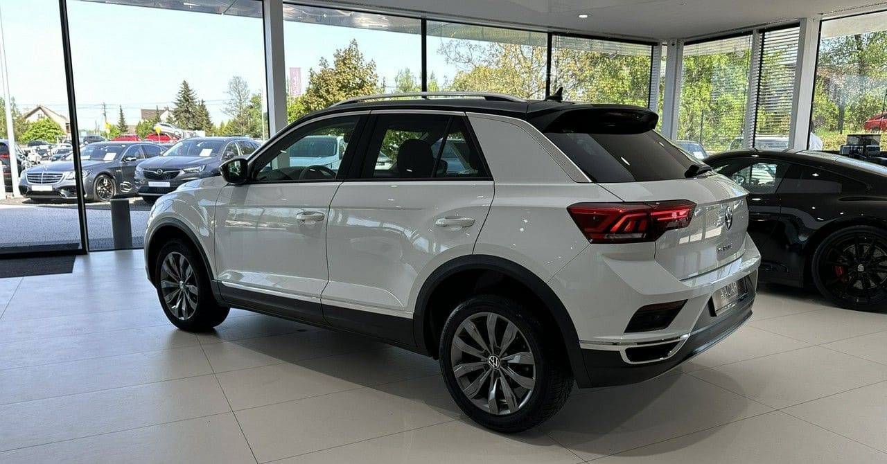 Zdjęcie oferty Volkswagen T-Roc nr. 3